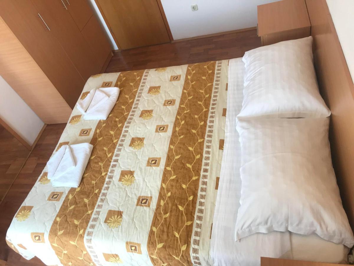 Cosy Sun-Splashed Bedroom - Pansion Hajduk Корчула Экстерьер фото